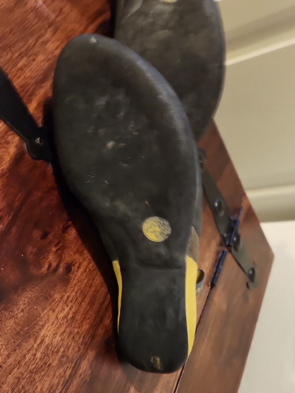 La Sportiva Italian Men's Brown and Black Leather Rock Climbing Shoes  Sz 42 1/2 - Picture 9 of 12